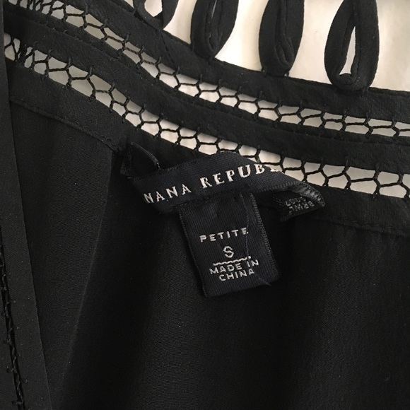 100% Silk Banana Republic flowy belted Dress - Picture 2 of 8